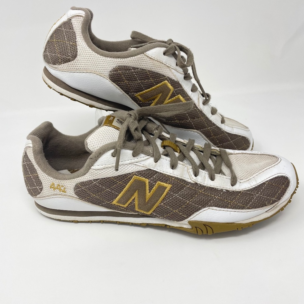 New Balance 442 Plaid Shoe Womens Sz 9 White Beige CW442UG Casual